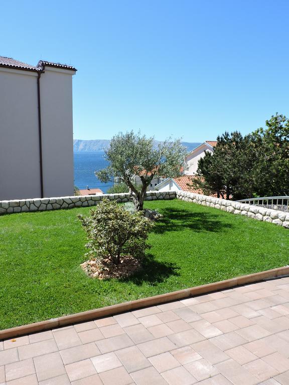 Apartments Villa Residenca Novi Vinodolski Exterior photo